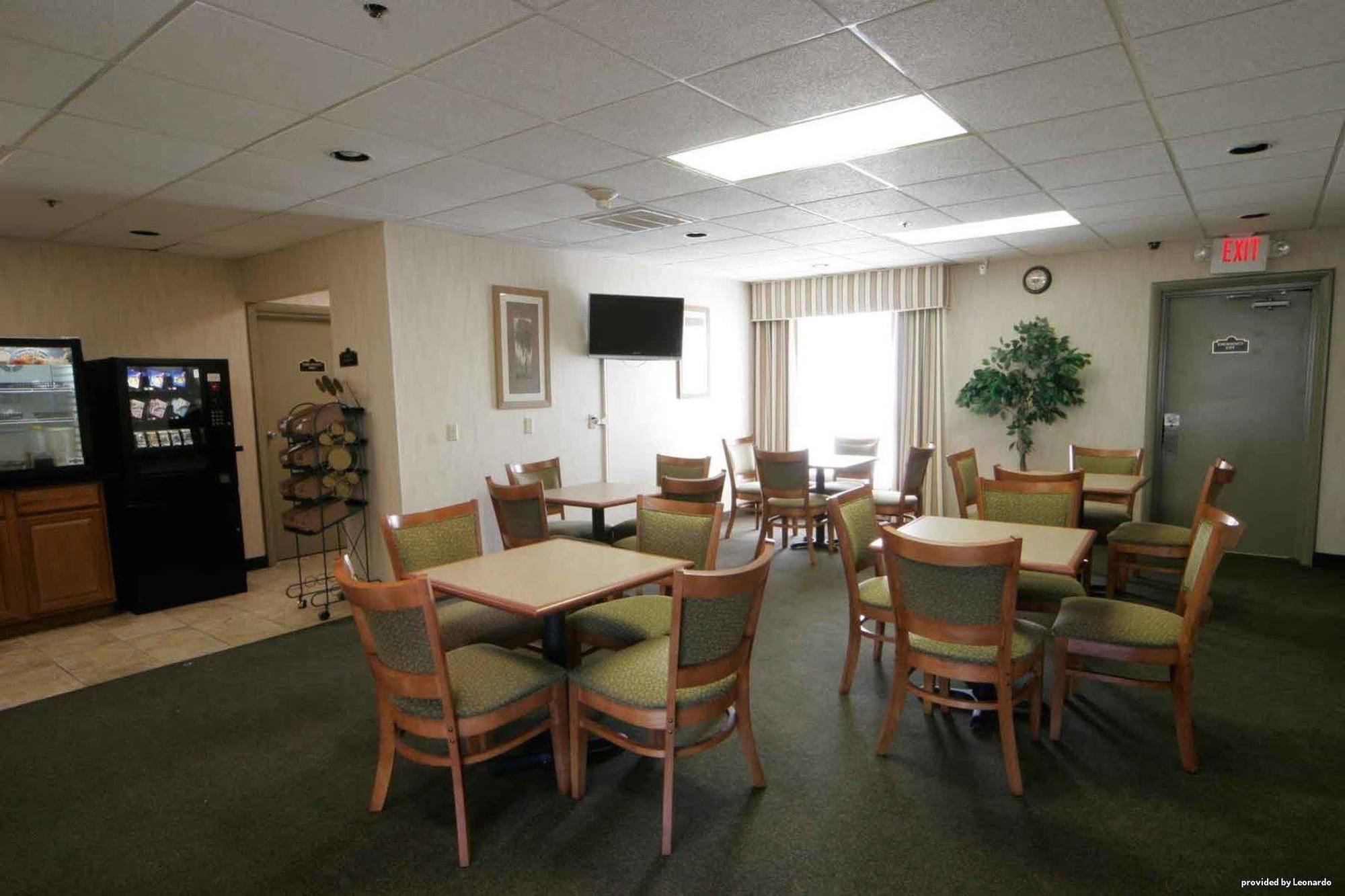 Best Western Galaxy Inn Dover Restaurant photo